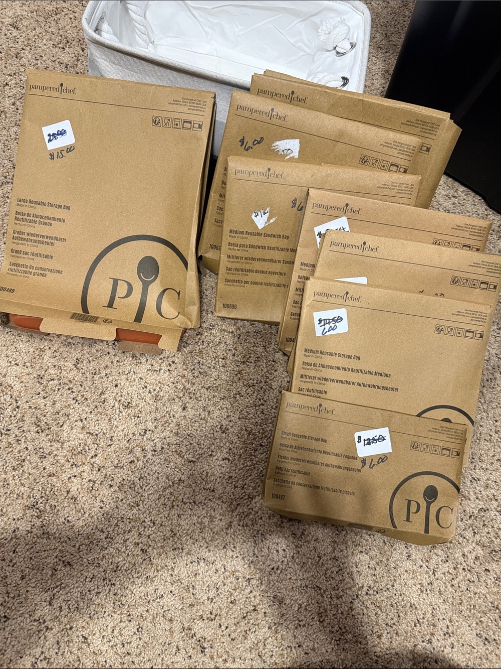 8 Pampered Chef Reusable Storage Bags 1-Large 4-Med Sandwich 3-Medium 1-small